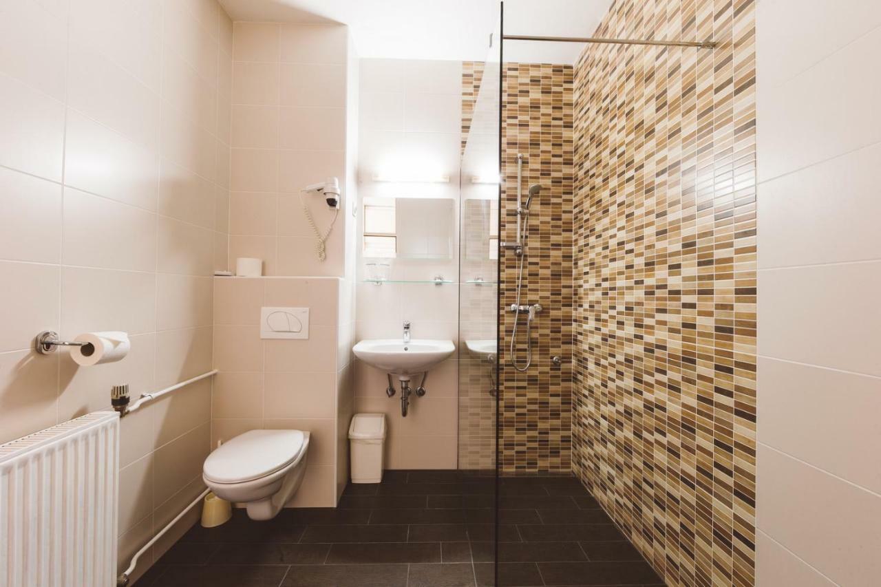 Hotel Krim Блед Экстерьер фото